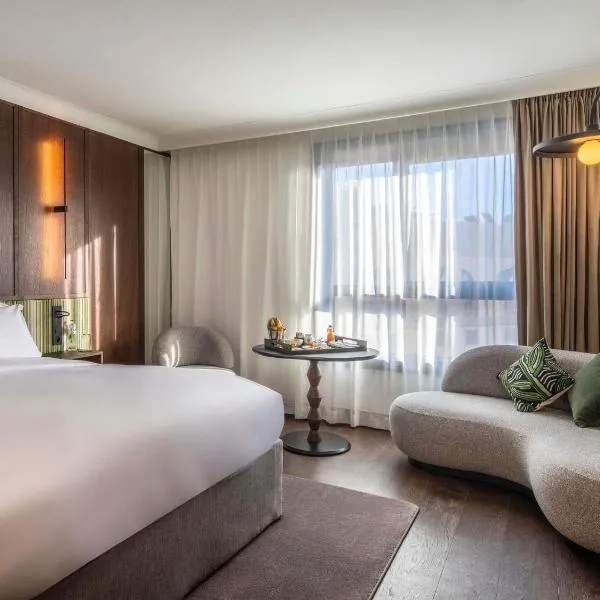 Le Louise Hotel Brussels - MGallery Collection，位于布鲁塞尔的酒店