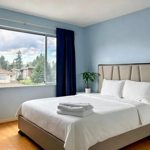 Private Ensuite Room Near YVR Airport Vancouver West,位于温哥华的酒店