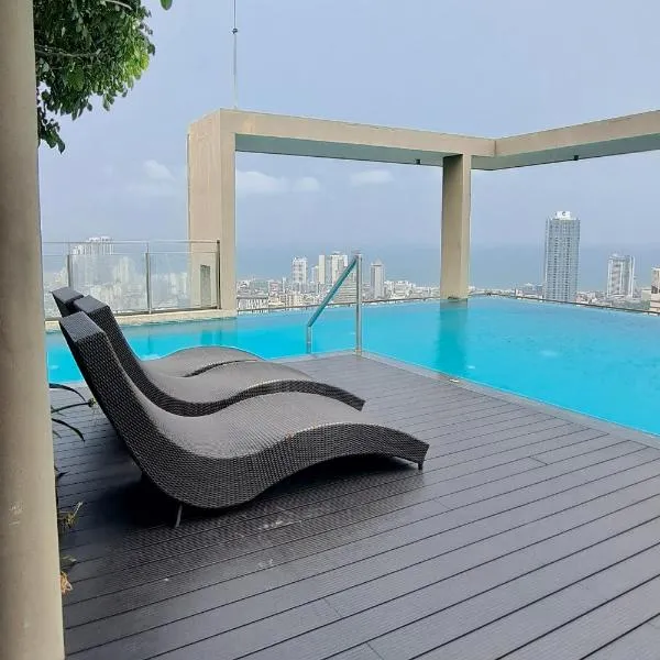 YAKA Residences Luna Luxury Apartments，位于科伦坡的酒店