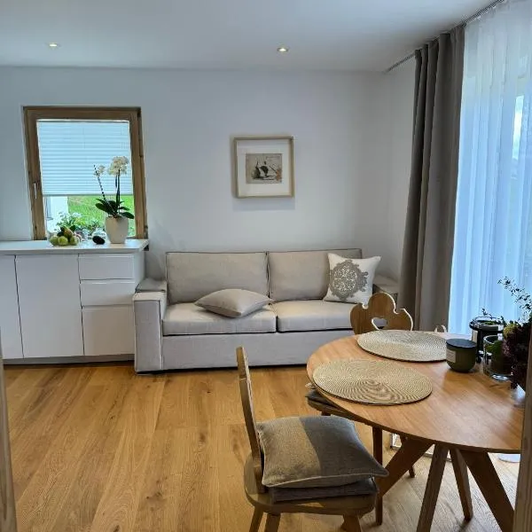 Haus Hochland - Traum Terrassen Wohnung，位于巴特科尔格鲁布的酒店