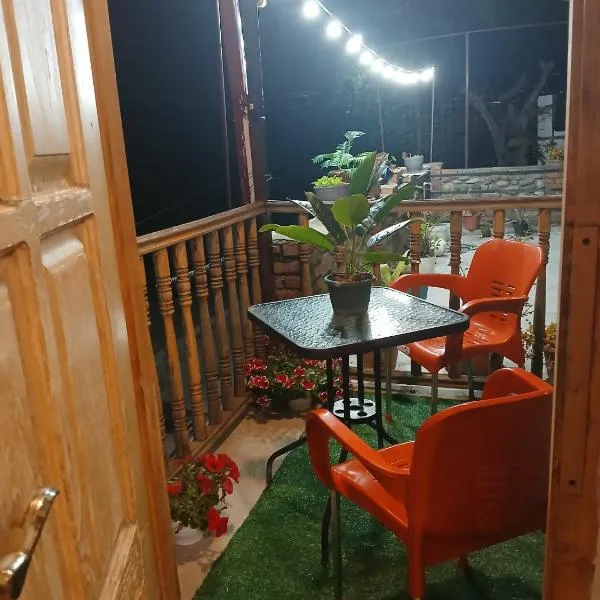 Guest house Babaka，位于西格纳吉的酒店