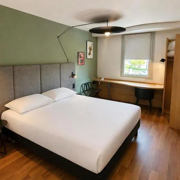 宜必思博韦机场酒店，位于博韦的酒店