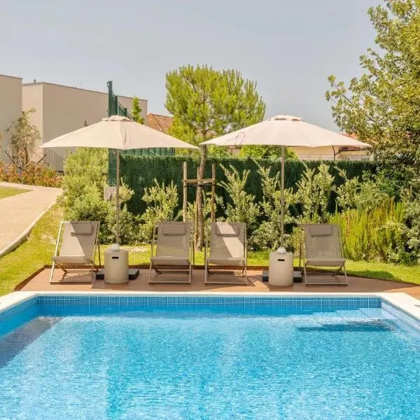 BFRESH Hotel - Padel, Pool & Fitness - Adults Only,位于波尔图的酒店