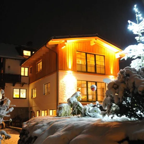 Romantikappartement Petz****，位于多内尔斯巴赫瓦尔德的酒店