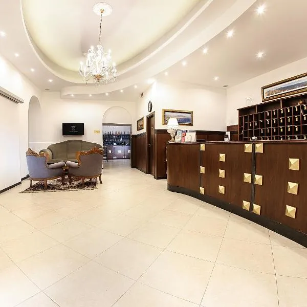 卡波迪蒙特大酒店，位于那不勒斯的酒店