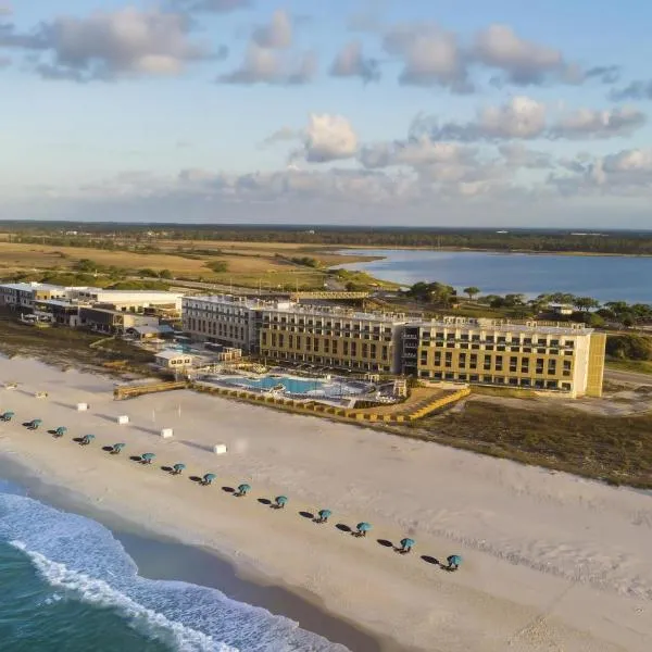The Lodge at Gulf State Park, A Hilton Hotel，位于格尔夫海岸的酒店