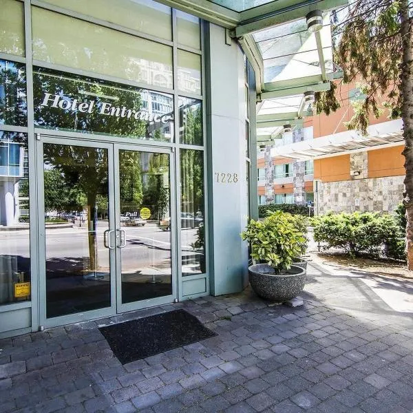 Comfort Hotel Vancouver Airport，位于里士满的酒店