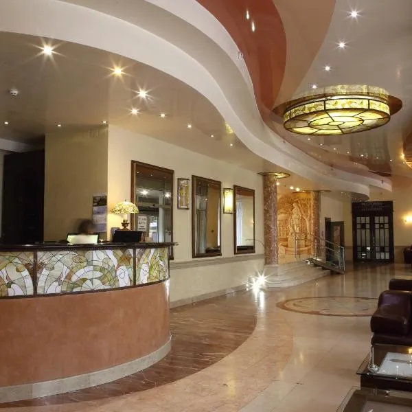 利沃夫酒店，位于Sikhov的酒店