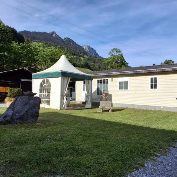 Mobilehome，位于Weissenburg的酒店