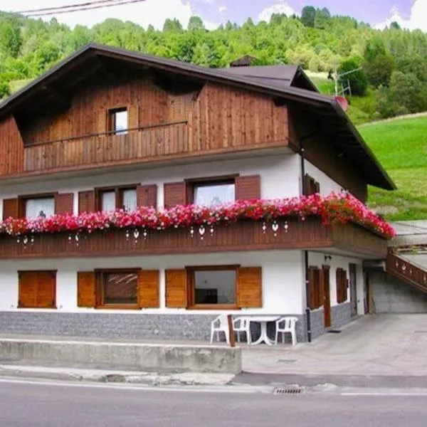 Casa Ilaria，位于Campolongo的酒店