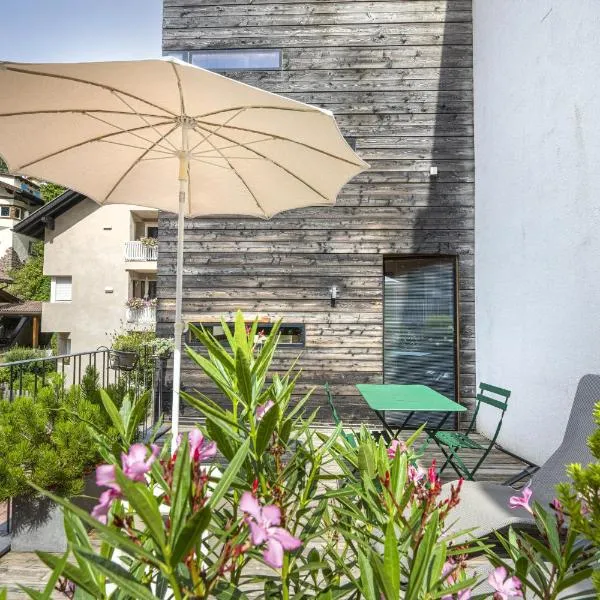 Design Lodge The Cube，位于奥蒂塞伊的酒店