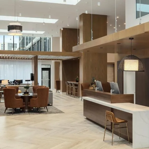 Staybridge Suites Toronto Airport East by IHG,位于多伦多的酒店