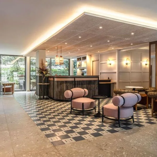 Hôtel Mercure Paris Boulogne Pont de Saint Cloud，位于布洛涅-比扬古的酒店