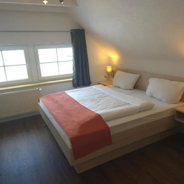 Hotel Up´n Diek，位于丹加斯特的酒店