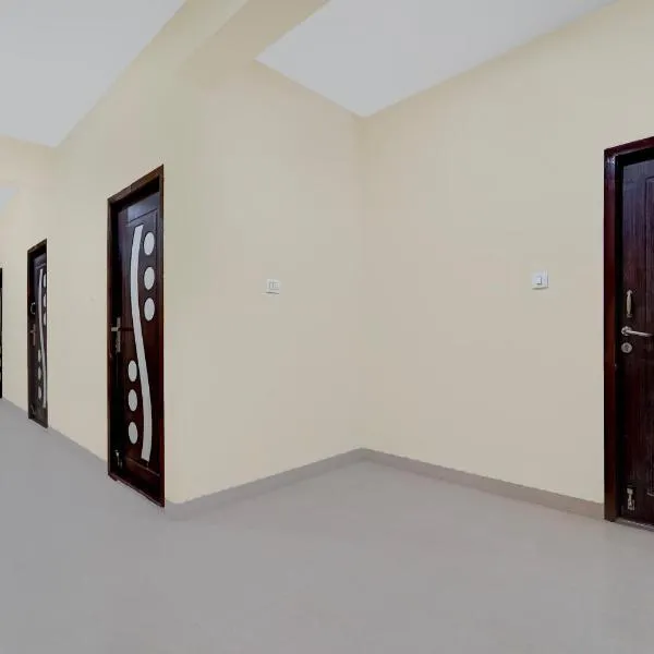 Collection O Republic Mall Coimbatore Formerly Manis Residency,位于哥印拜陀的酒店
