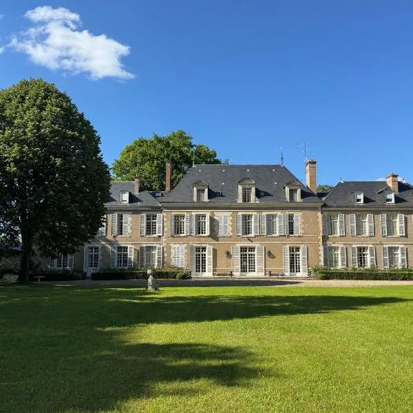Château de Puchesse，位于Sandillon的酒店