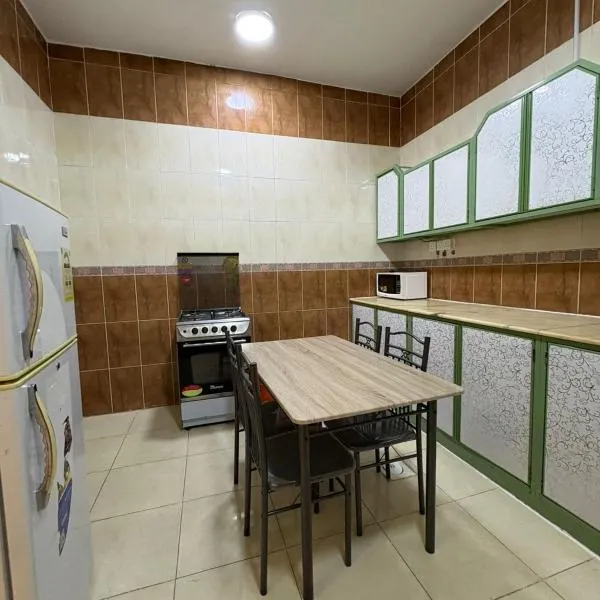 Asus Al Taj Serviced Apartments，位于Baish的酒店