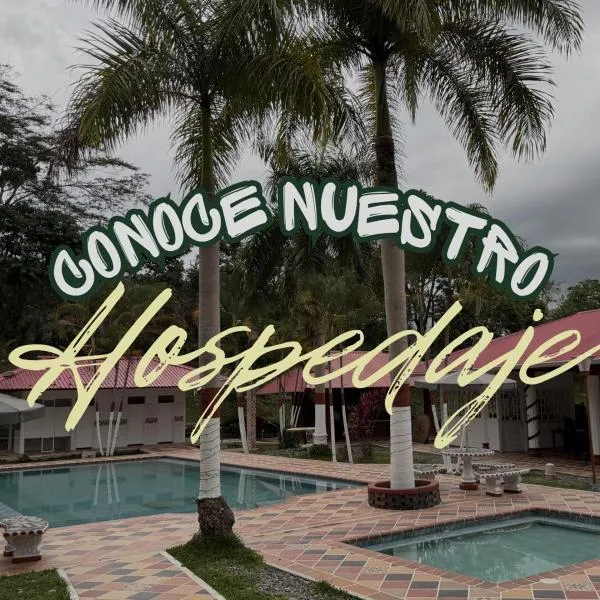 Hospedaje con acceso al rio y piscina en finca la fortuna con piscina, amplias zonas sociales y verdes，位于La Concepción的酒店
