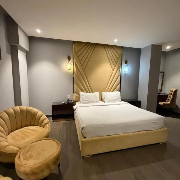 Brick House Hotel Lahore，位于拉合尔的酒店