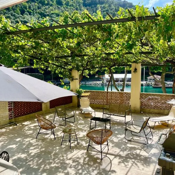 Appartement terrasse vue lac，位于罗亚河畔布雷伊的酒店