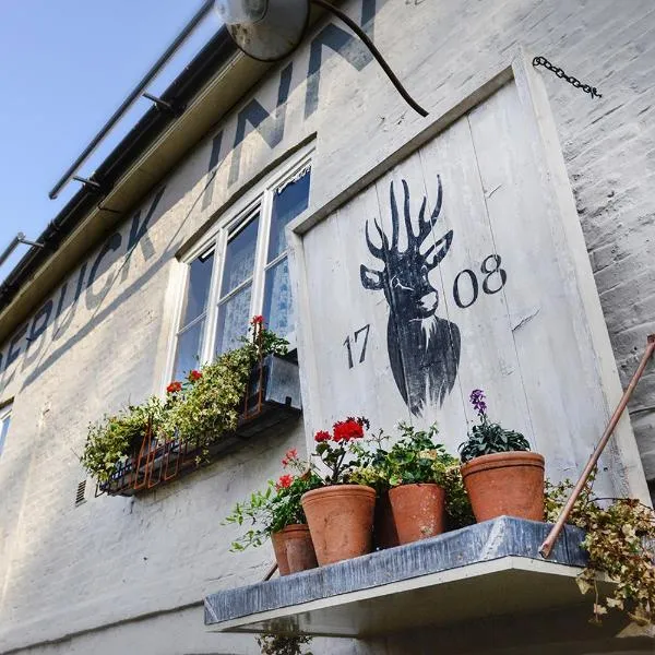 The Roebuck Inn，位于Mobberley的酒店