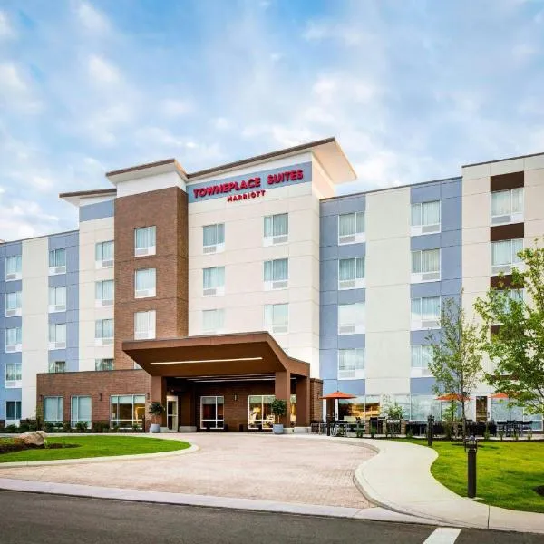 TownePlace Suites by Marriott Toledo Perrysburg，位于佩里斯堡的酒店