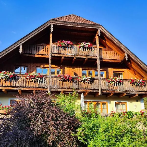 Appartements Höller,位于穆劳附近圣洛伦岑的酒店