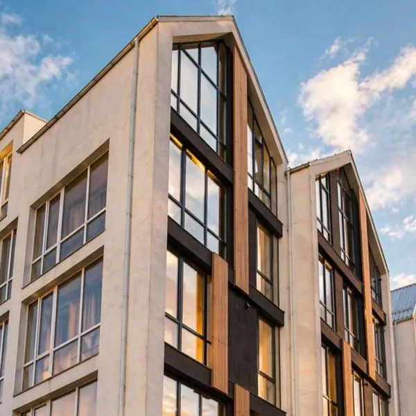 Baza Smart Hotel,位于布克维的酒店