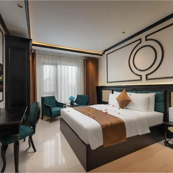 Grand Luxury Hotel Bắc Ninh，位于Chu Mẫu的酒店