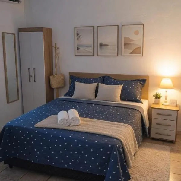 Quarto Suite próximo ao Aeroporto Campo Grande,位于大坎普的酒店
