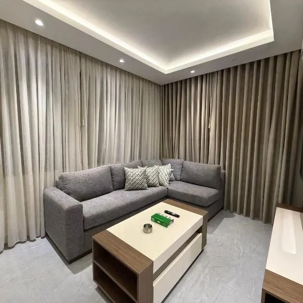 004 JRE apartment with stunning boulevard veiw，位于安曼的酒店