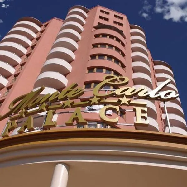 Monte Carlo Palace Suites，位于Dragomireşti-Vale的酒店