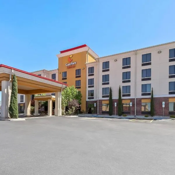 Comfort Suites El Paso West，位于蒙托亚的酒店