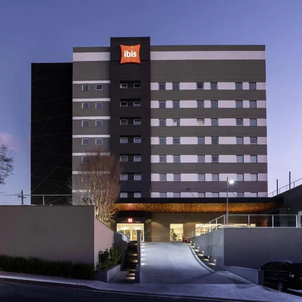 ibis Botucatu，位于博图卡图的酒店