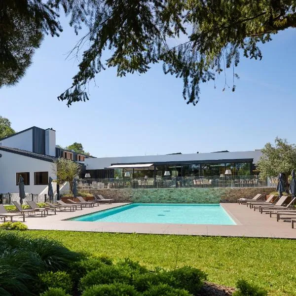 Hôtel Parc du Landreau，位于莱塞比耶的酒店
