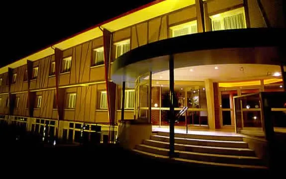 圣欧班酒店，位于Bosc-Hyons的酒店