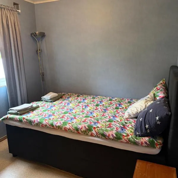 Evenes Apartments - Practical accommodation for 5 guests close to the Airport，位于Evenesmarkja的酒店