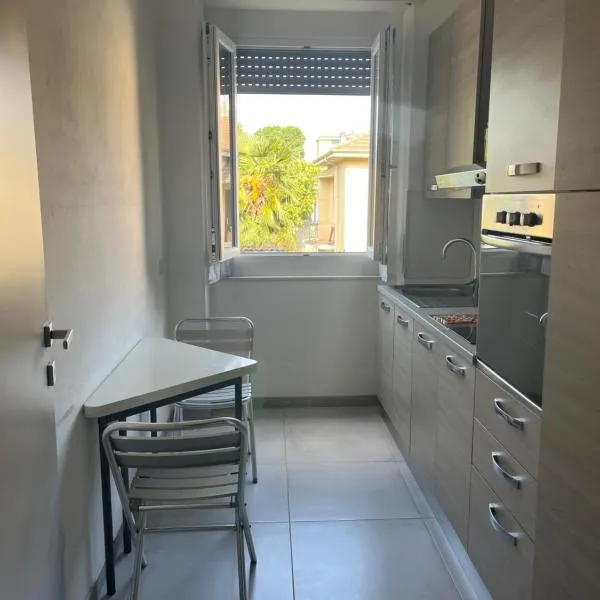Casa Vacanza Giorgio Apartment，位于加拉瑞特的酒店