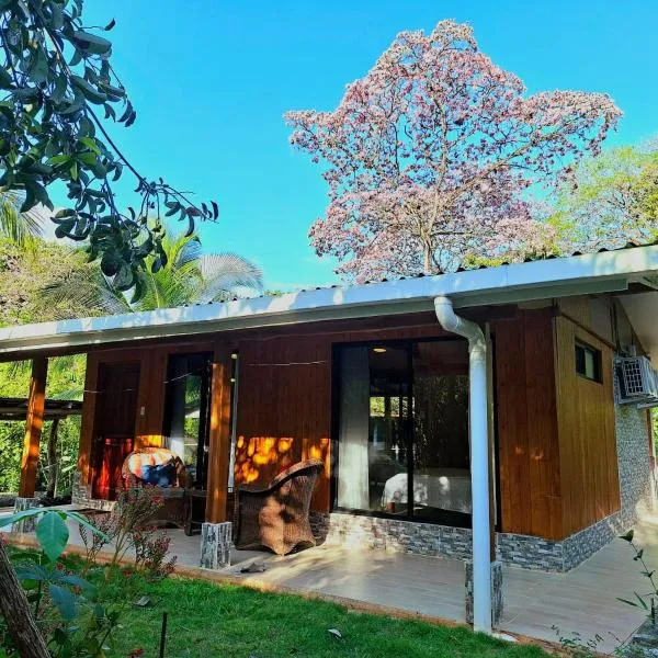 House in Playa Carrillo-Samara，位于卡里略的酒店