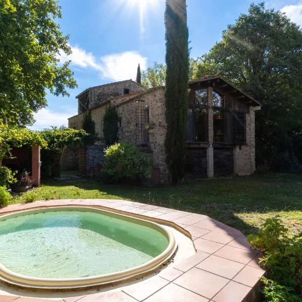 Can Cirili Rustic Romantic apartment for couples or family events,位于Bordils的酒店