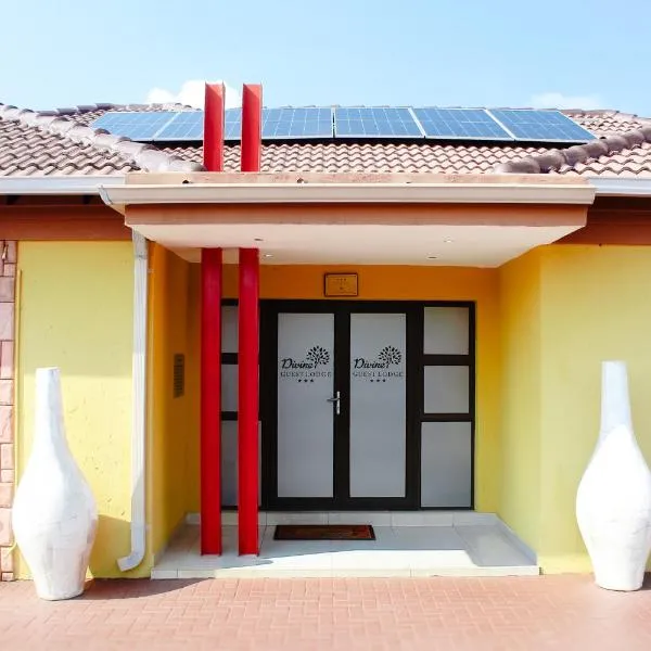 Divine Guest Lodge，位于勒斯滕堡的酒店