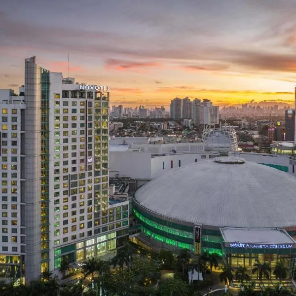Novotel Manila Araneta City Hotel，位于马尼拉的酒店