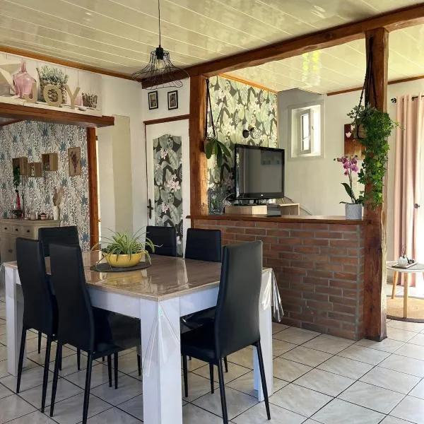 Maison 3 chambres sur étage avec jardin proche des plages de la Baie de Somme，位于Tully的酒店