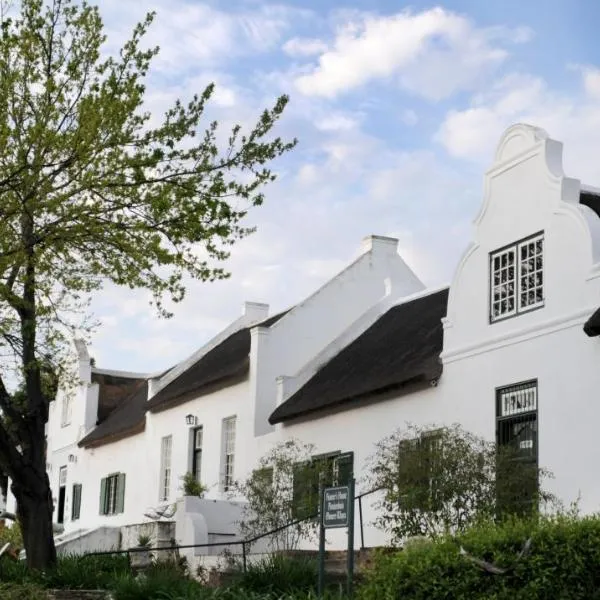 Tulbagh Country Guest House - Cape Dutch Quarters，位于Saron的酒店