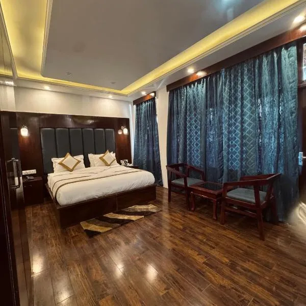 The Grand K2 Hotel,位于列城的酒店
