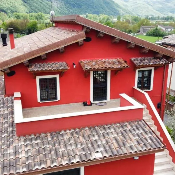 Appartamento Villa Reale，位于Castel SantʼAngelo的酒店