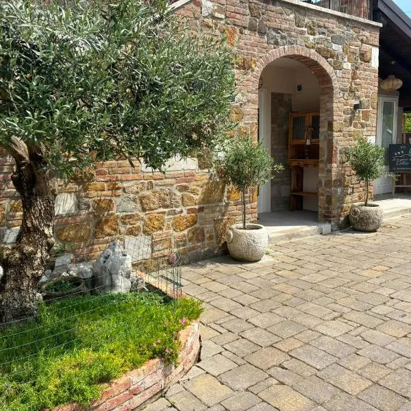 A un passo dal Collio，位于Mossa的酒店