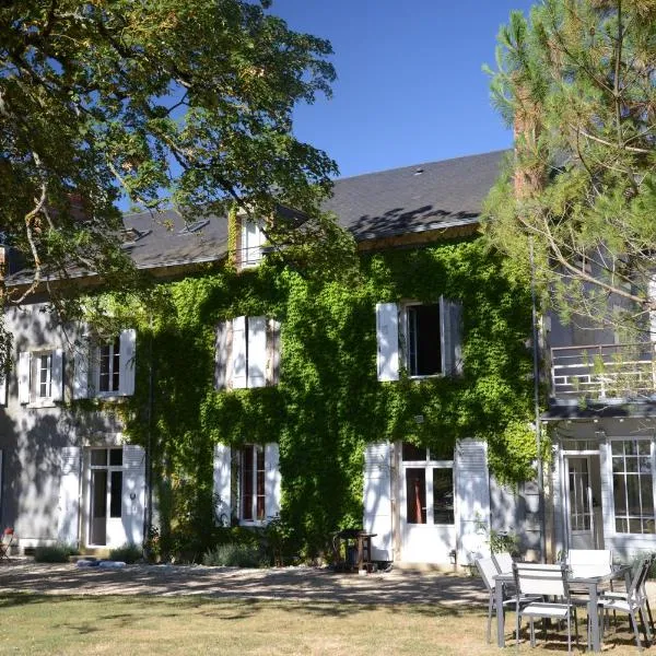 Domaine de Treuillaud，位于Villers-les-Ormes的酒店