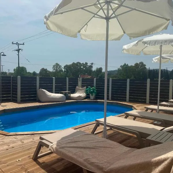Evelina Luxury Suites with Swimming Pool in Corfu，位于阿普索斯的酒店