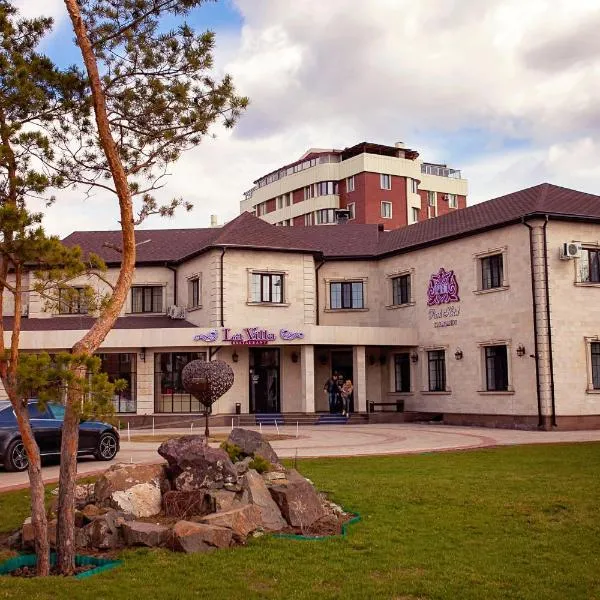 Park Hotel，位于Fëdorovka的酒店